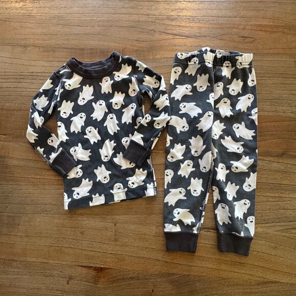 Hanna Andersson Other - Hanna Andersson Ghost Pajamas - Size 3